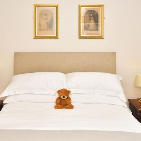 The Victoria Hotel Newcastle-under-Lyme Ngoại thất bức ảnh