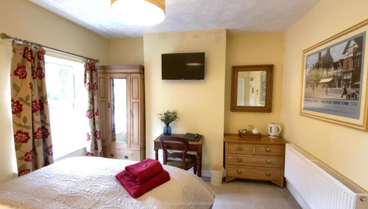 The Victoria Hotel Newcastle-under-Lyme Ngoại thất bức ảnh